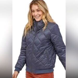 Patagonia Women’s Prow Bomber Jacket, Somber Blue: SZ S